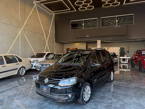 VOLKSWAGEN SPACEFOX 1.6 MI SPORTLINE 8V FLEX 4P MANUAL VOLKSWAGEN SPACEFOX 1.6 MI SPORTLINE 8V FLEX 4P MANUAL